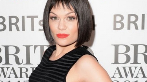 Confira o novo visual de Jessie J e mais nas imagens da semana