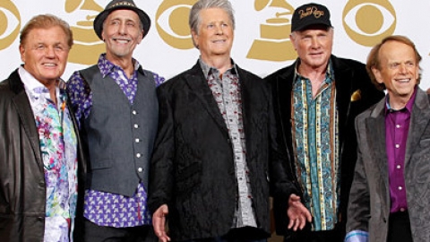 Documentário sobre baleia leva Beach Boys a cancelar show no Busch Gardens