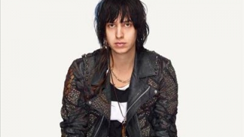 Julian Casablancas revela ter gravado outra faixa com Daft Punk