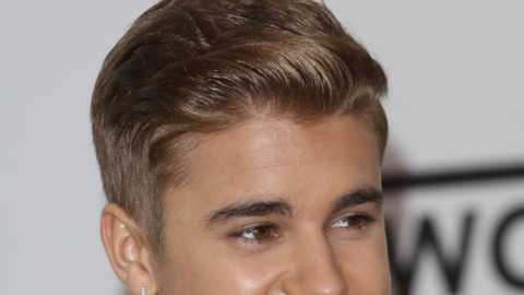 Justin Bieber é agredido pelo ator Orlando Bloom