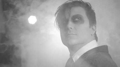 Confira "Weighted", clipe de estreia de frnkiero andthe cellabration