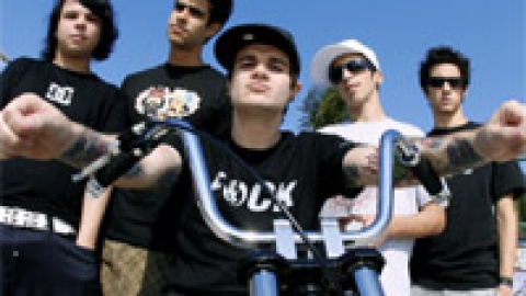 Strike lança novo disco em São Paulo nesse sábado