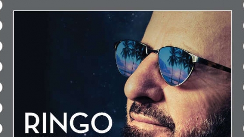 Ringo Starr brinca com os Beatles na letra de seu novo single. Ouça "Postcards From Paradise"!