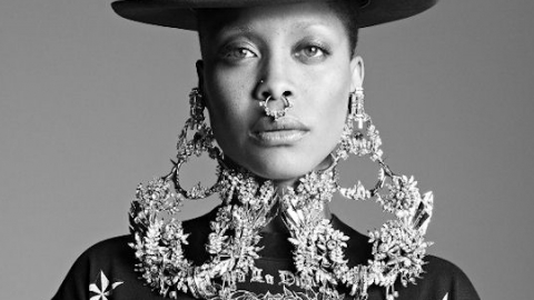 Erykah Badu acusa Black Eyed Peas de plágio pelo clipe de "Yesterday"