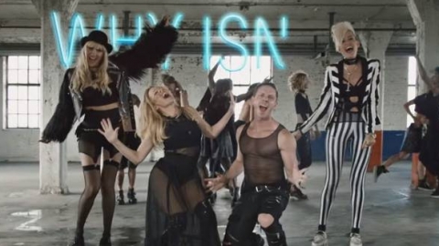 Veja o clipe de "The Other Boys", do duo NERVO com Kylie Minogue, Jake Shears e Nile Rodgers