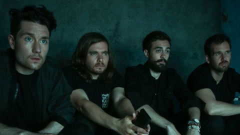 Bastille estreia no primeiro lugar em semana de forte renovação na parada britânica de álbuns