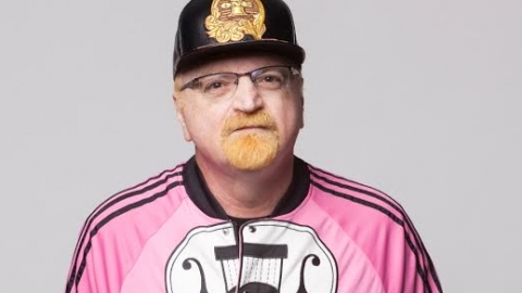 Amigos e fãs fazem campanha para arrecadar fundos para transferência hospitalar de Kid Vinil