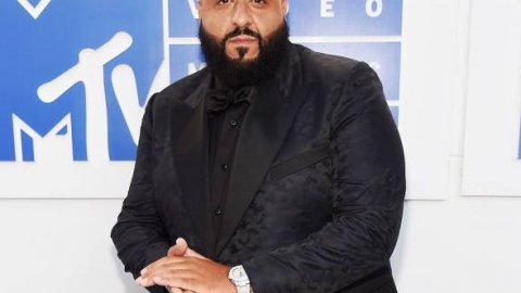 "Grateful " de DJ Khaled estreia no topo da parada americana de álbuns americana