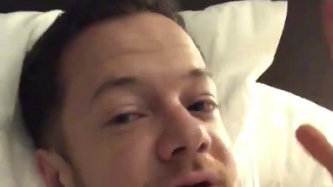 Dan Reynolds do Imagine Dragons "entrega" nomes de famosos que são Illuminati