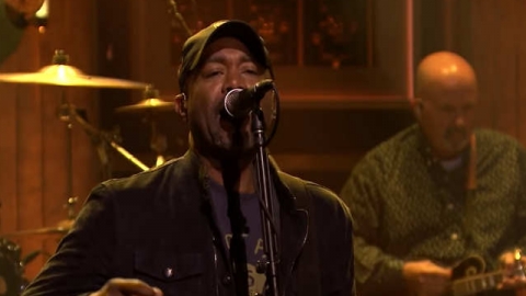 Hootie & the Blowfish se reúne e relembra "Only Wanna Be With You" na televisão