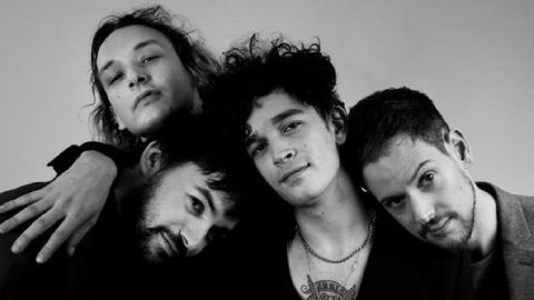 Novo álbum do The 1975 estreia no topo da parada britânica