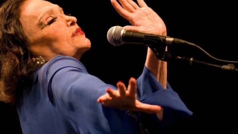 A atriz e cantora Bibi Ferreira morre aos 96 anos