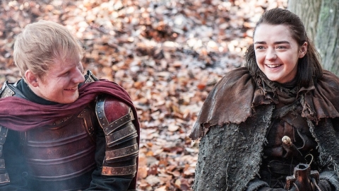 #agoraqueGoTacabou: Relembre Ed Sheeran, Coldplay e outros artistas em "Game Of Thrones"