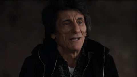 Documentário sobre Ronnie Wood dos Rolling Stones ganha trailer. Veja!