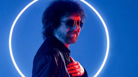 Após quase 40 anos, ELO volta a ter um álbum de estúdio no topo da parada do Reino Unido