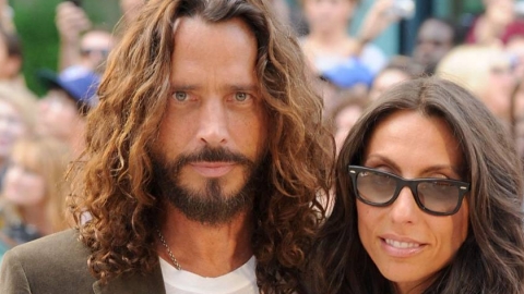 Viúva de Chris Cornell processa o Soundgarden por falta de pagamento em royalties