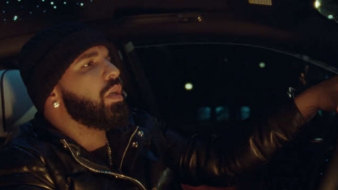 Drake domina as paradas de álbuns e singles do Reino Unido!