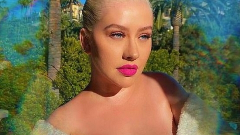Christina Aguilera arrasando em selfie na quarentena e muito mais nas imagens da semana