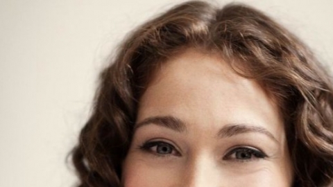 Regina Spektor se apresenta no Brasil em abril