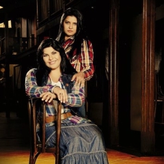 Vanilda Bordieri e Célia Sakamoto